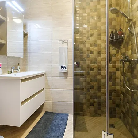 Vista Luxe شقة *